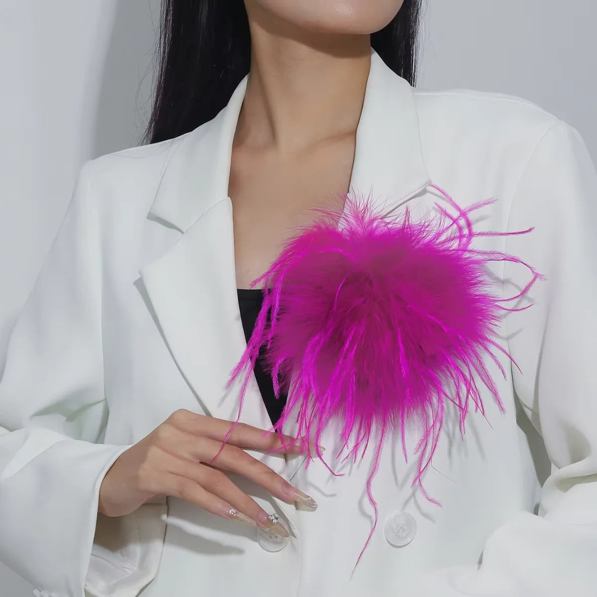 Vintage 15CM Artificial Feather Brooch Women's French Style Handmade Exaggerated Lapel Pin for Weddings And Parties