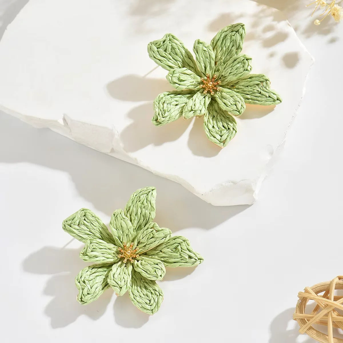 Boho Handmade Delicate Raffia Flower Earrings for Women Trendy Irregular Floral Summer Beach Jewelry Gift