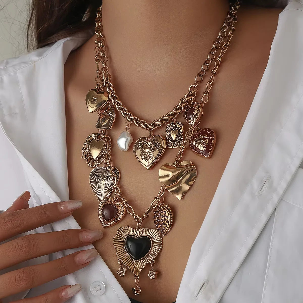 Women's Fashion Punk Double Layered Choker Necklace with Metal Heart Pendant Vintage Luxury Party Jewelry Gift