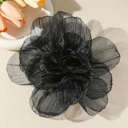 Stylish and Elegant Handmade Lace Flower Brooch, Vintage French Style, Suitable for Women's Everyday Wear