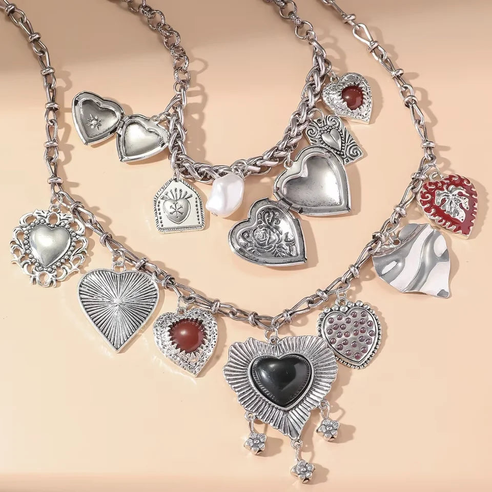Women's Fashion Punk Double Layered Choker Necklace with Metal Heart Pendant Vintage Luxury Party Jewelry Gift