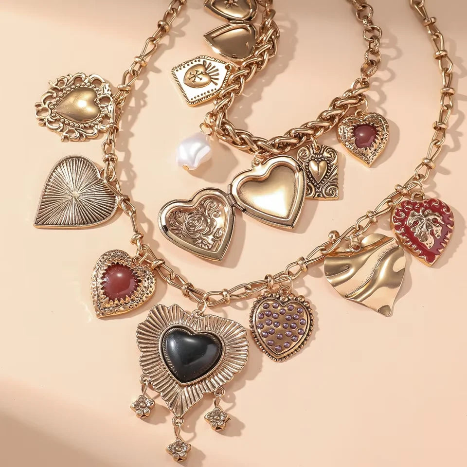 Women's Fashion Punk Double Layered Choker Necklace with Metal Heart Pendant Vintage Luxury Party Jewelry Gift