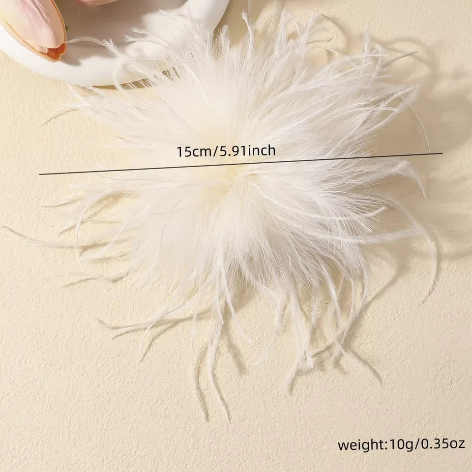 Vintage 15CM Artificial Feather Brooch Women's French Style Handmade Exaggerated Lapel Pin for Weddings And Parties