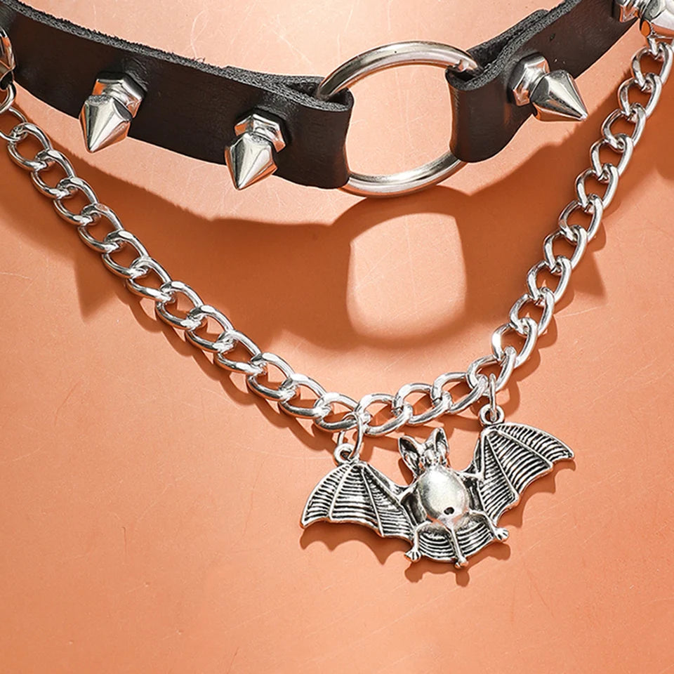 Gothic Punk Spiked Collar Necklace with Bat Pendant Leather Chain Women's Collar Alternative Fashion Jewelry