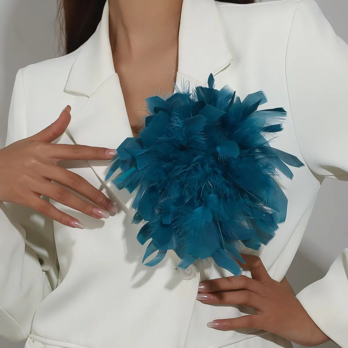 Handmade Luxury Colorful Feather Large Brooch 20CM Exaggerated Lapel Pins for Women