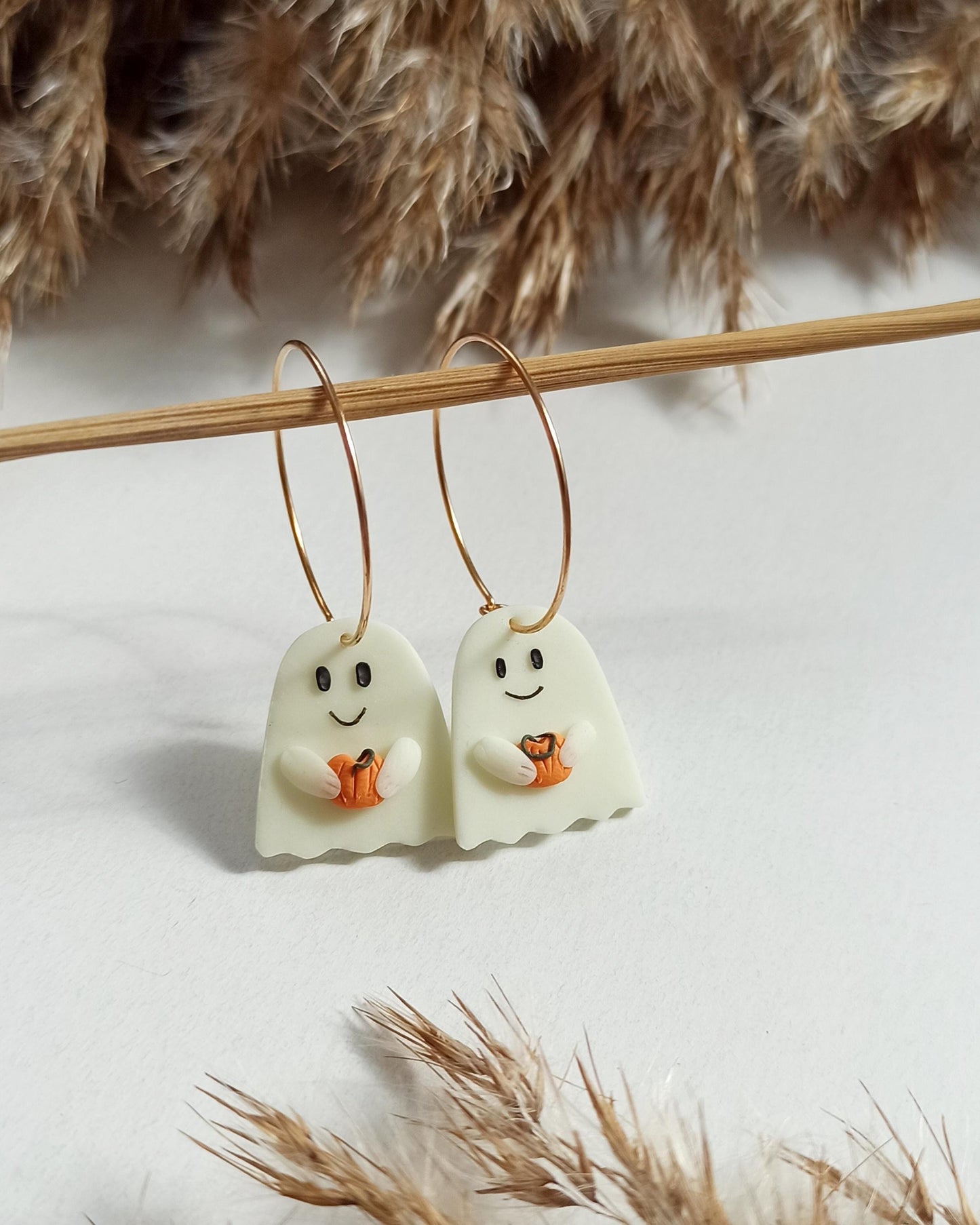 Avelli- Dark glow Ghosts, Halloween Earring, Polymer Clay stud, Cute Ghost, Halloween Earrings Clay, Halloween  Charms, Glow in The Dark